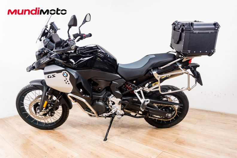 Motorbike image 5