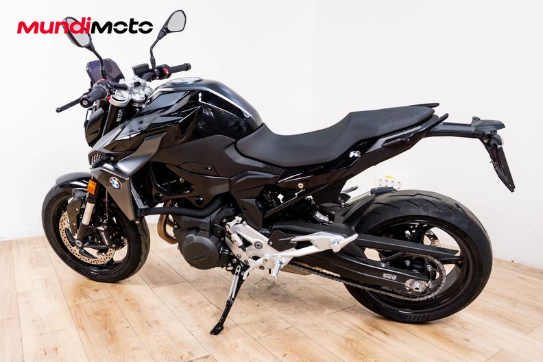 Motorbike image 7