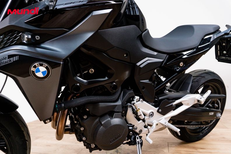 Motorbike image 9