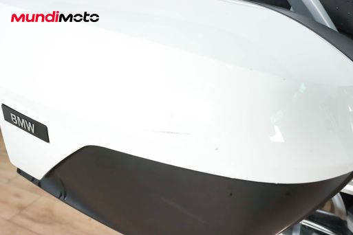 damage image