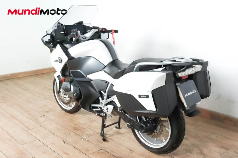 Motorbike image 6