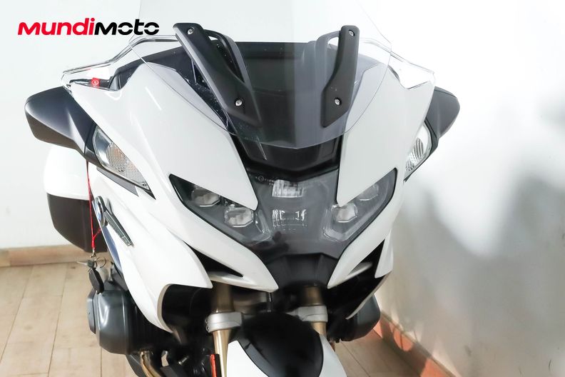 Motorbike image 4