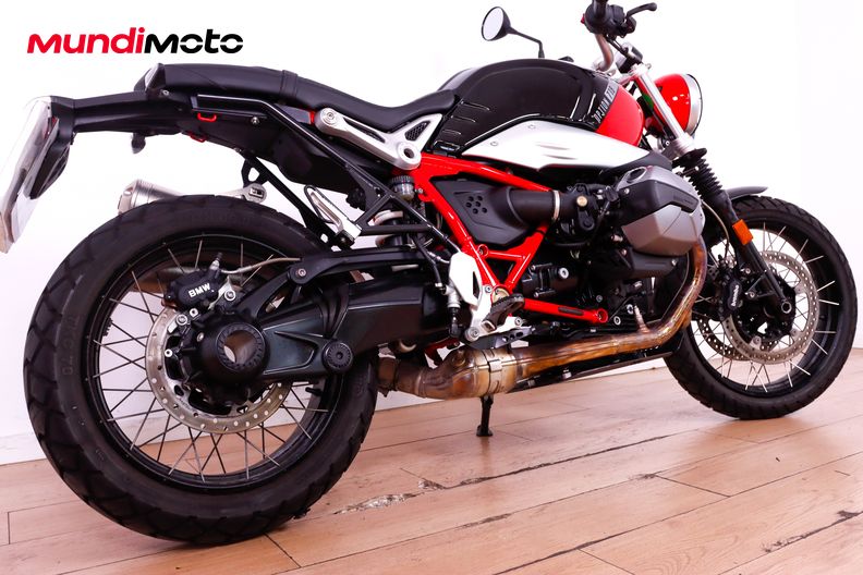 Motorbike image 3