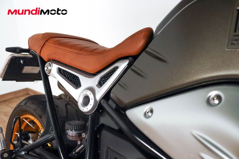 Motorbike image 13