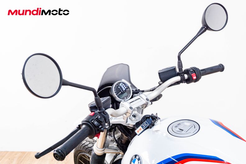 Motorbike image 10