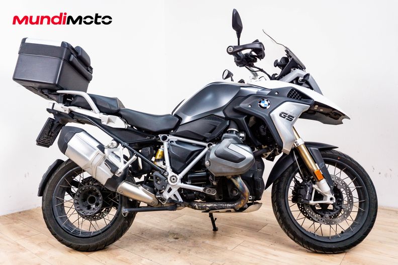 Motorbike image 0