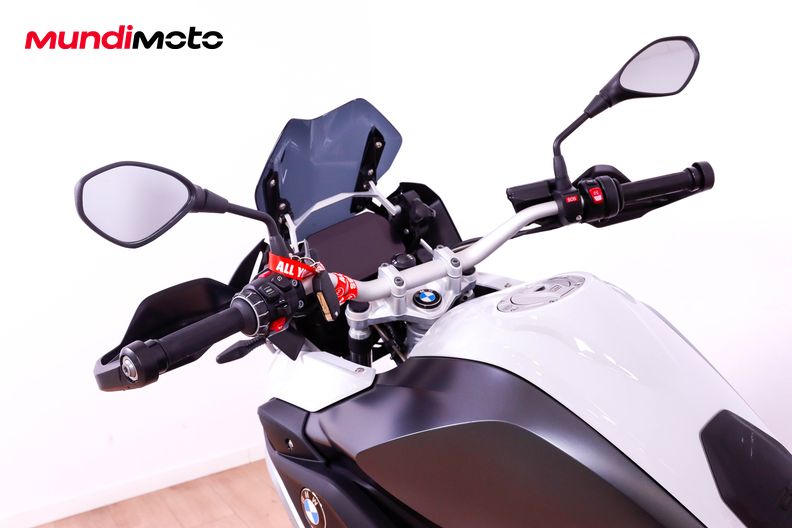 Motorbike image 10