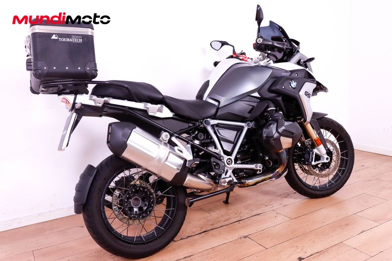 Motorbike image 2