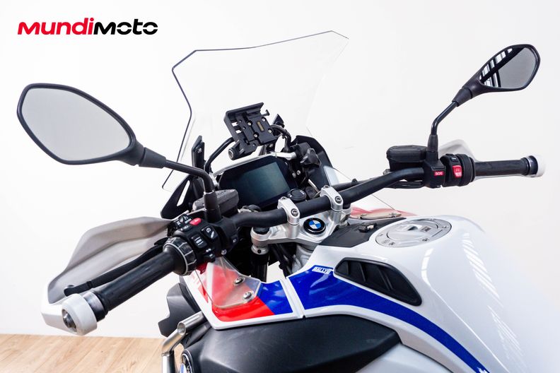 Motorbike image 10