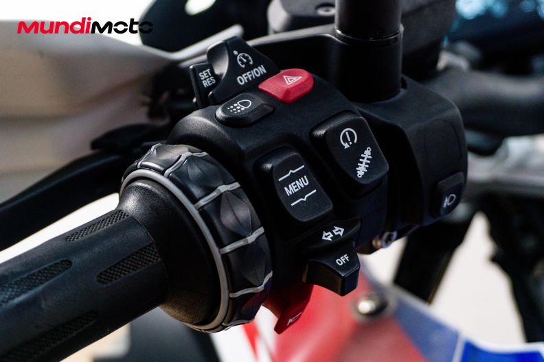 Motorbike image 13