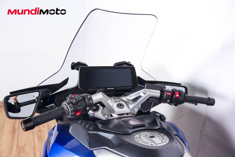 Motorbike image 10
