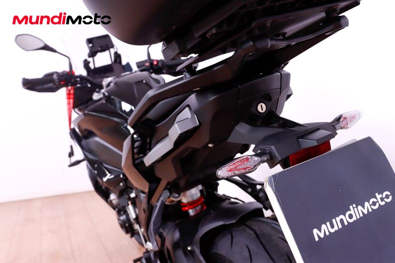 Motorbike image 9