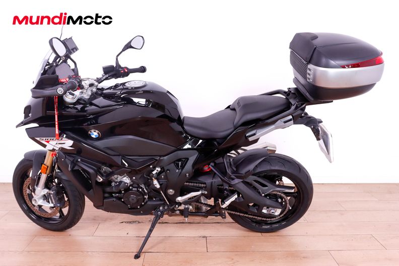 Motorbike image 5