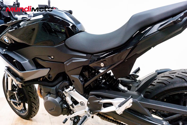 Motorbike image 8