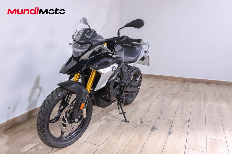 Motorbike image 7