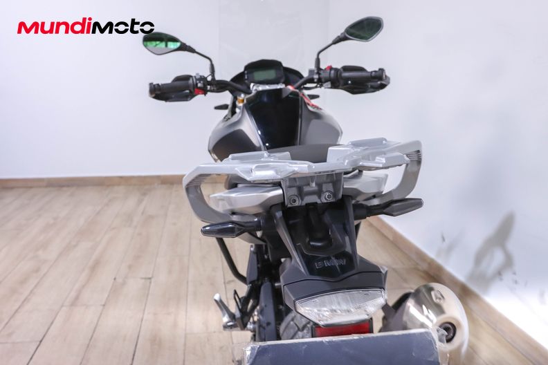 Motorbike image 9