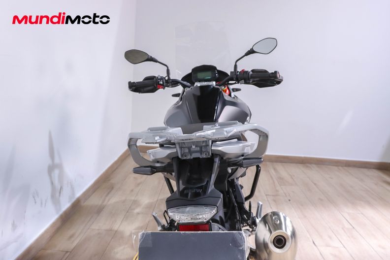 Motorbike image 3