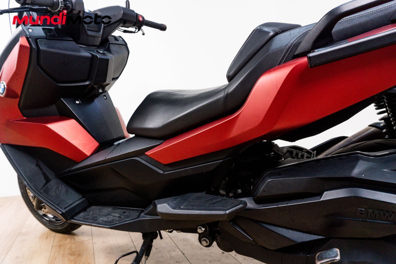 Motorbike image 8
