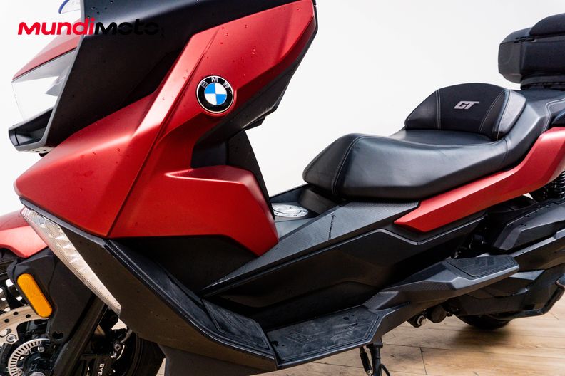 Motorbike image 9