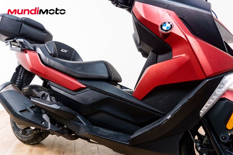 Motorbike image 4