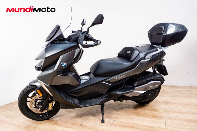 Motorbike image 6