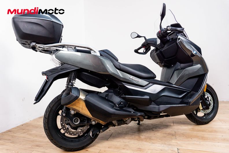 Motorbike image 2