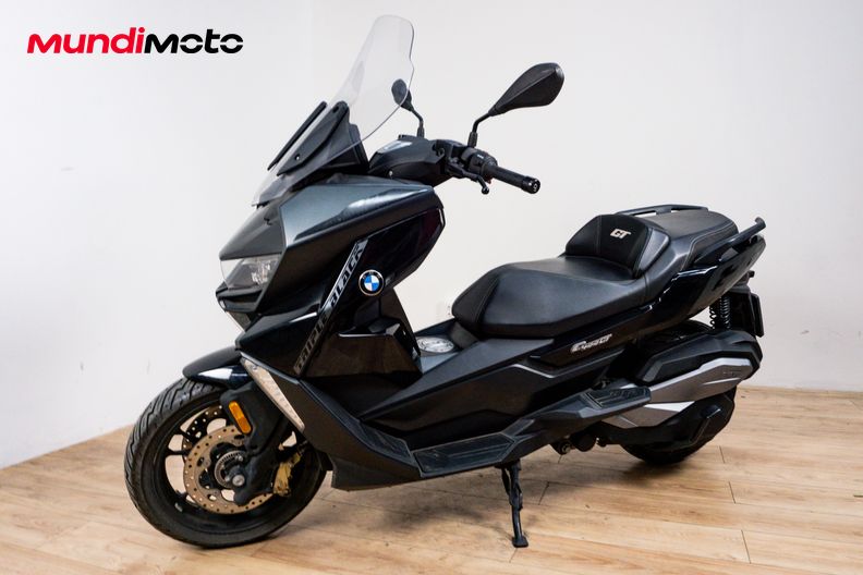 Motorbike image 6