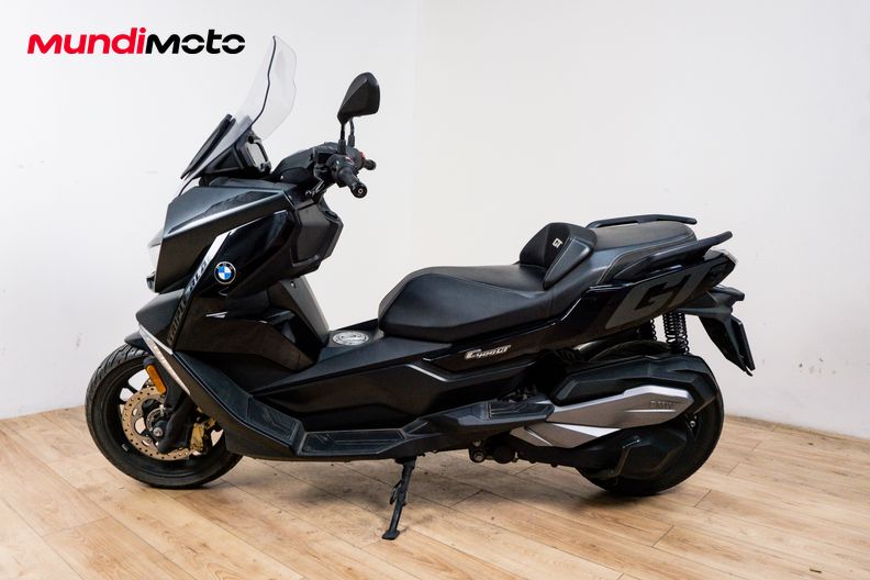 Motorbike image 5