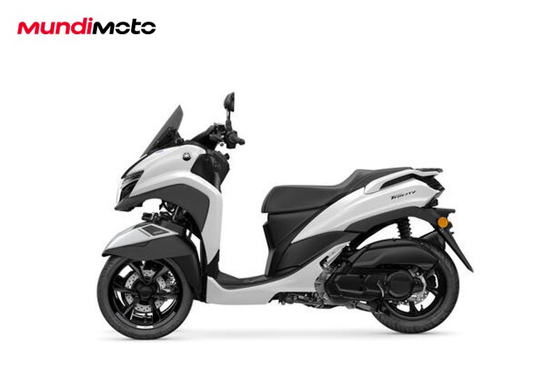 Motorbike image 9