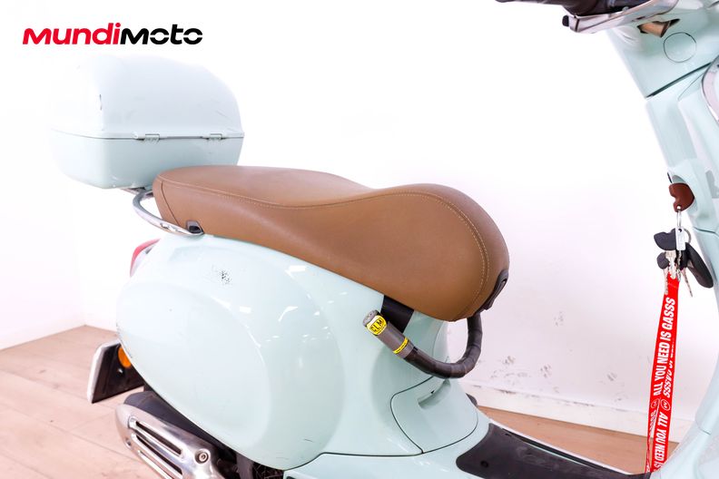 Motorbike image 13