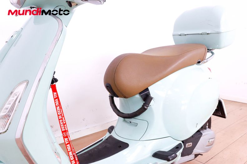 Motorbike image 8