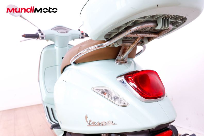 Motorbike image 9