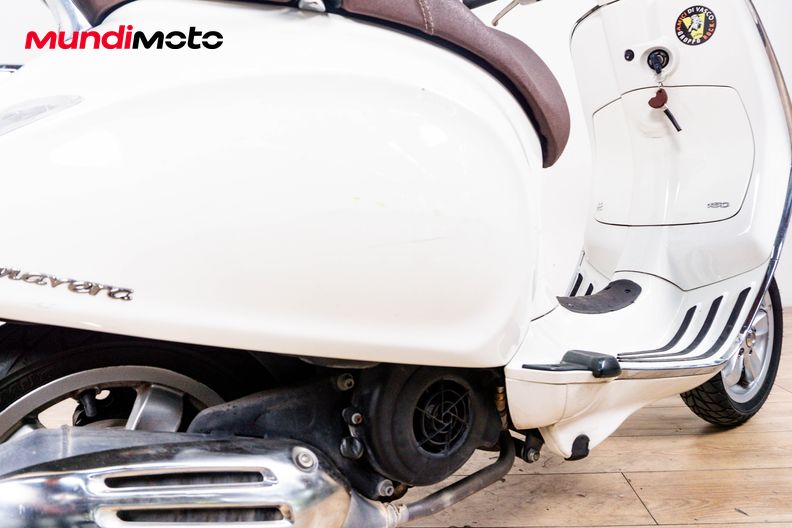 Motorbike image 3