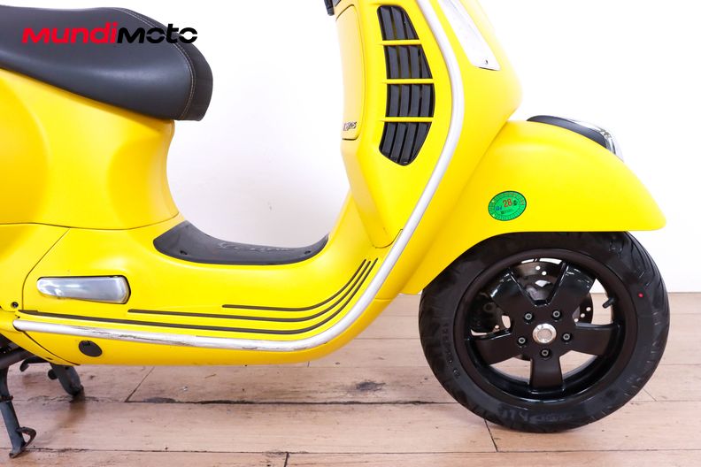 Motorbike image 12