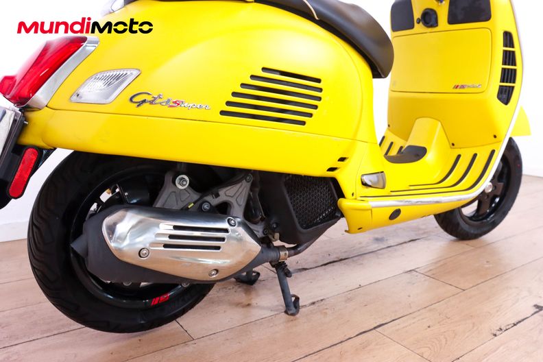 Motorbike image 3