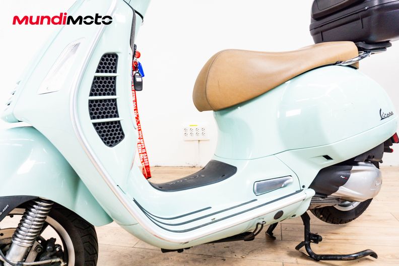 Motorbike image 6