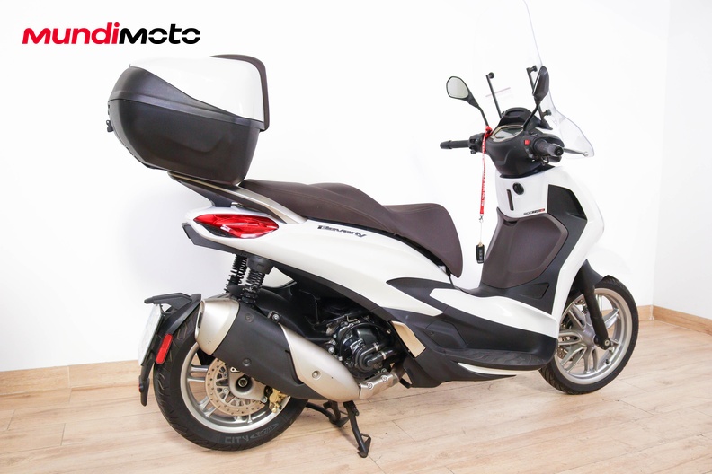PIAGGIO BEVERLY 300 HPE S Mundimoto