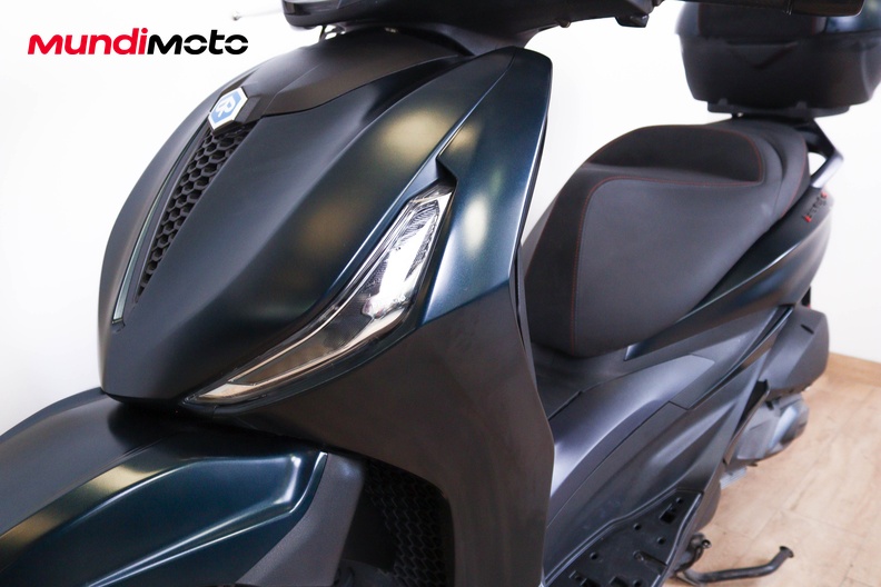 Motorbike image 8
