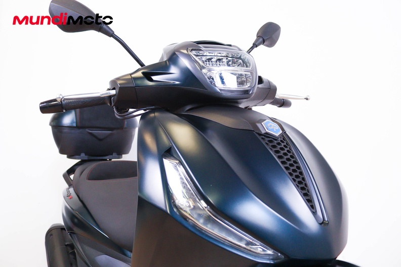 Motorbike image 4