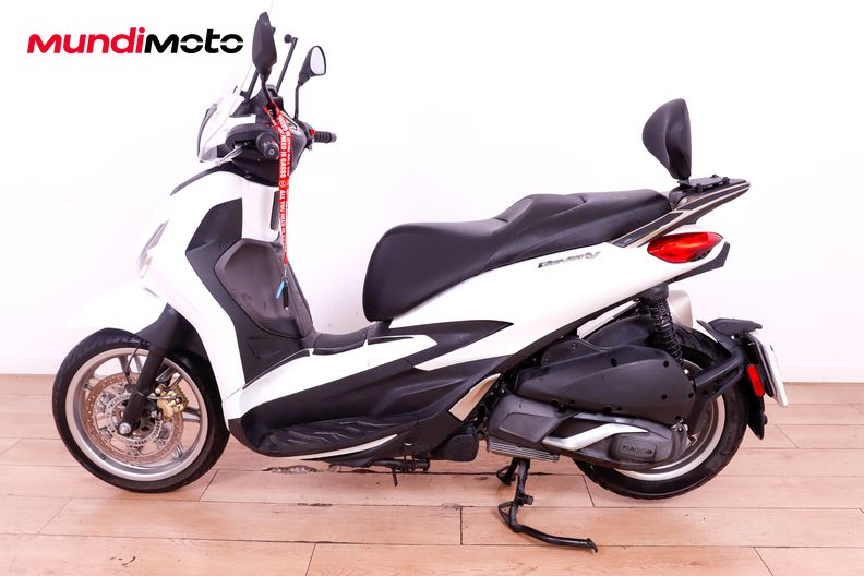 Motorbike image 5