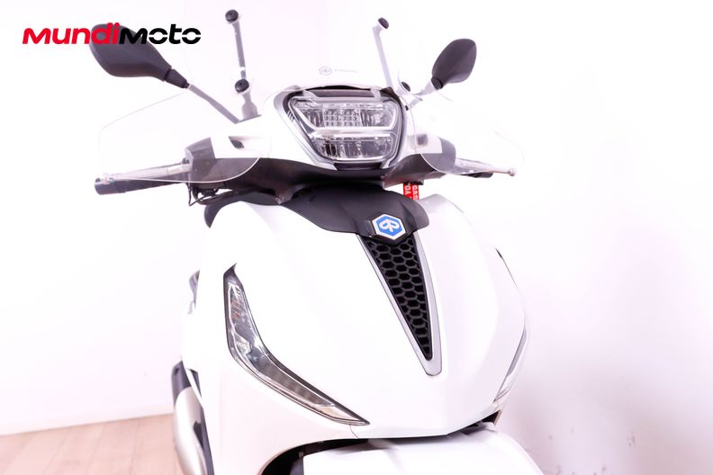 Motorbike image 4