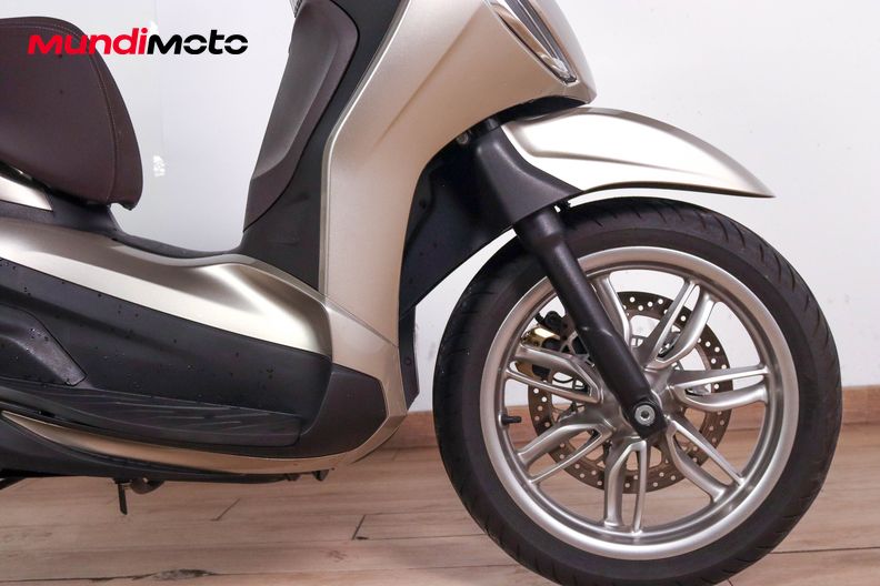 Motorbike image 12
