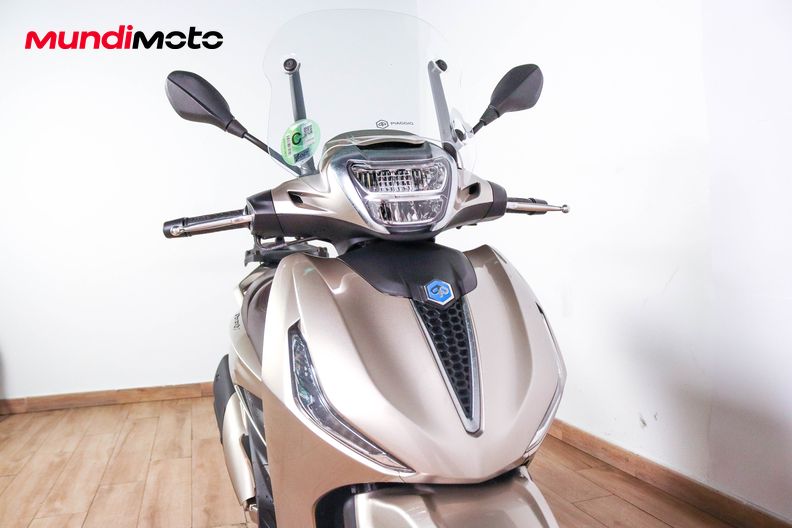 Motorbike image 4