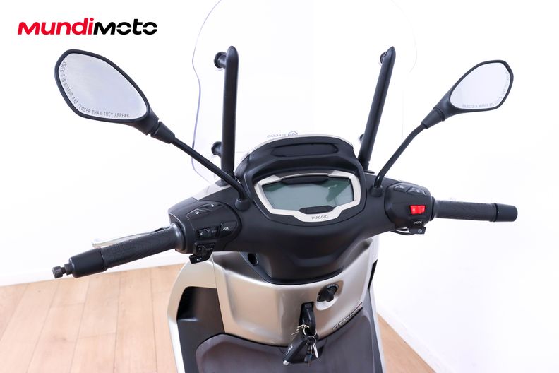 Motorbike image 10