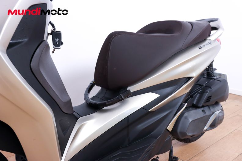 Motorbike image 8