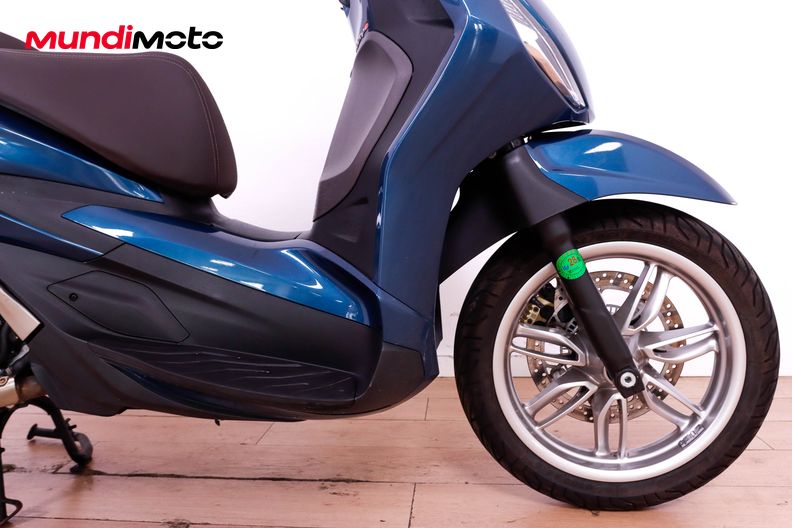 Motorbike image 12