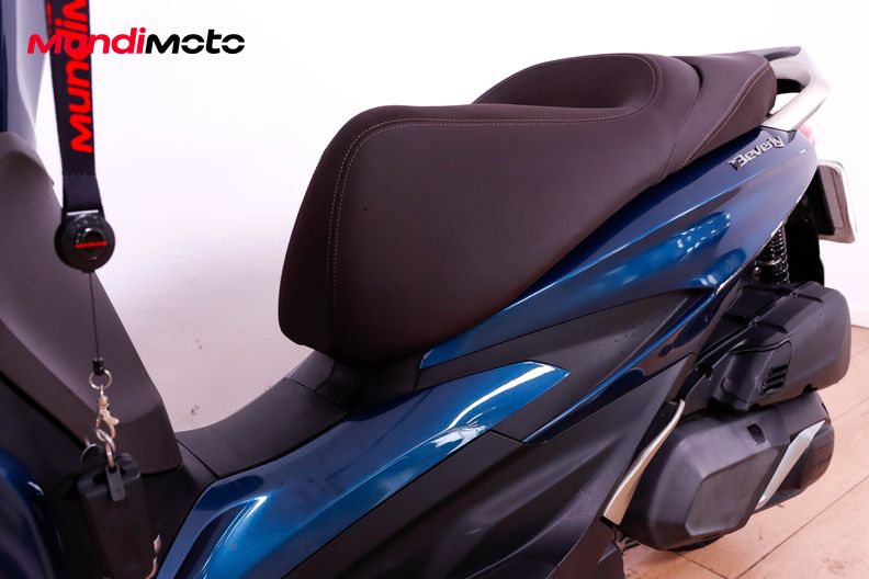 Motorbike image 8
