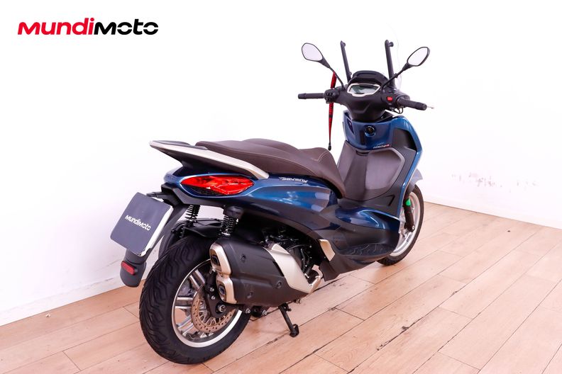 Motorbike image 2