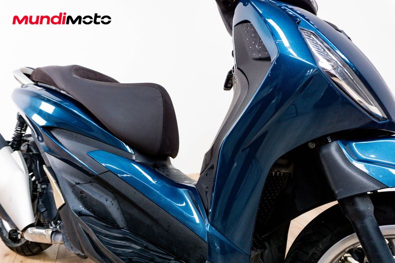 Motorbike image 4