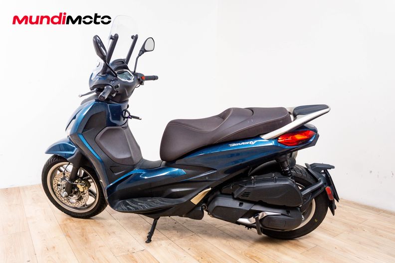 Motorbike image 7